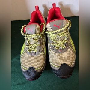 NWOT Women’s PUMA Fells Trail Running Shoes Khaki -Fossil-Sunny Lime Size 7